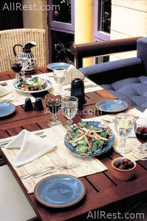 Dionysos Hotel 8